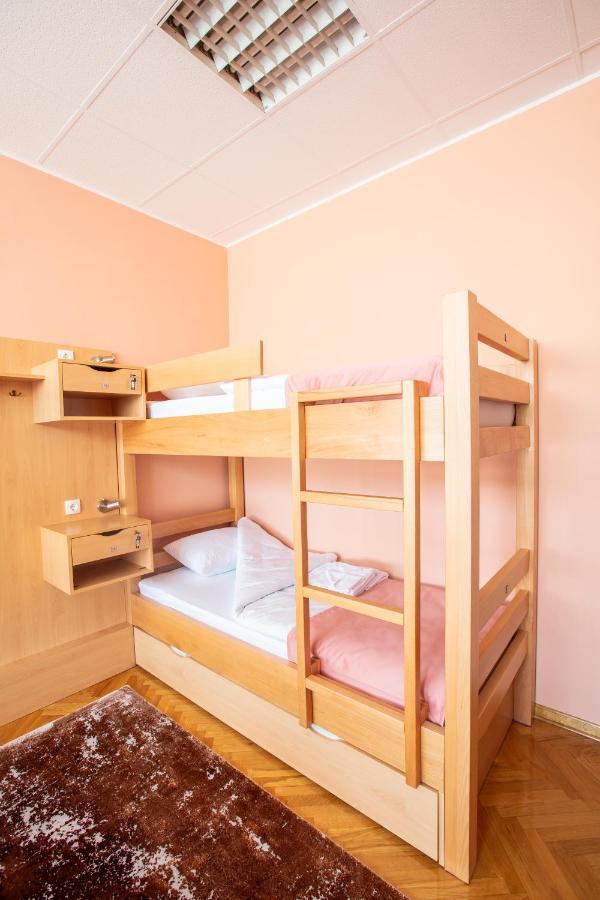 Hostel Amd Belgrade Luaran gambar