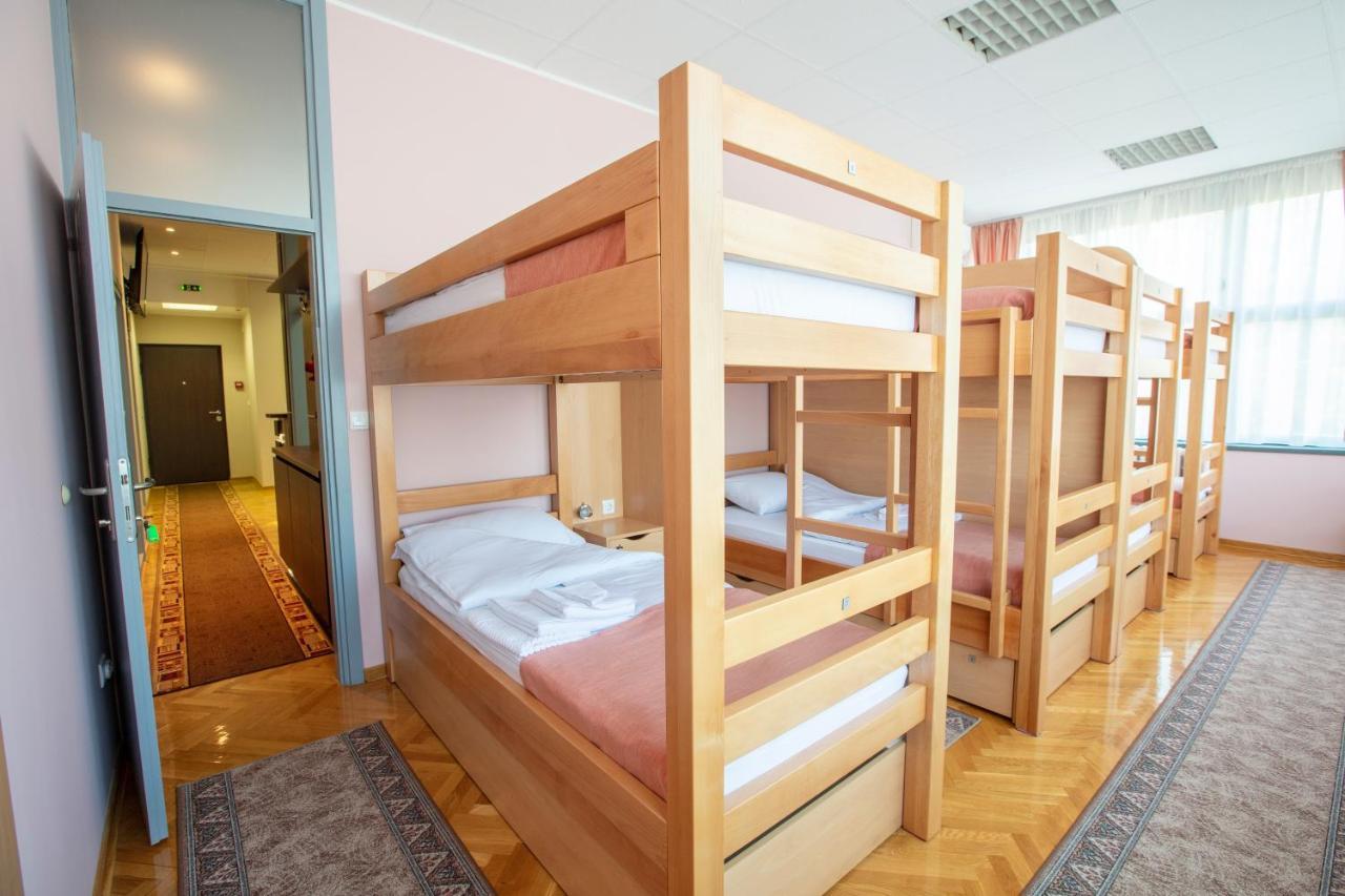Hostel Amd Belgrade Luaran gambar